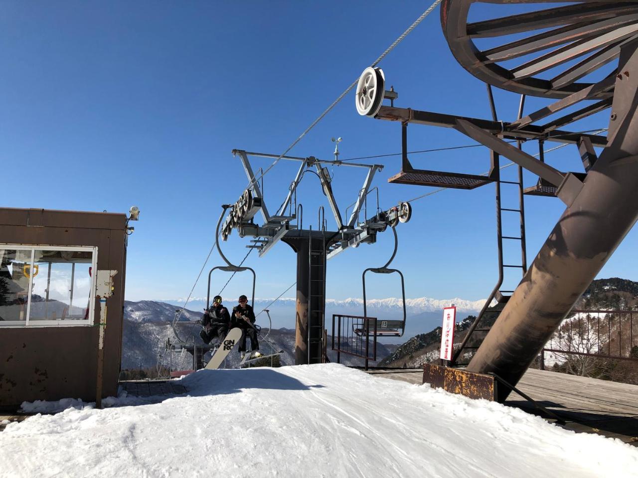 外国人専用の มิตรภาพfriendship ゲストハウス Nagano Kültér fotó