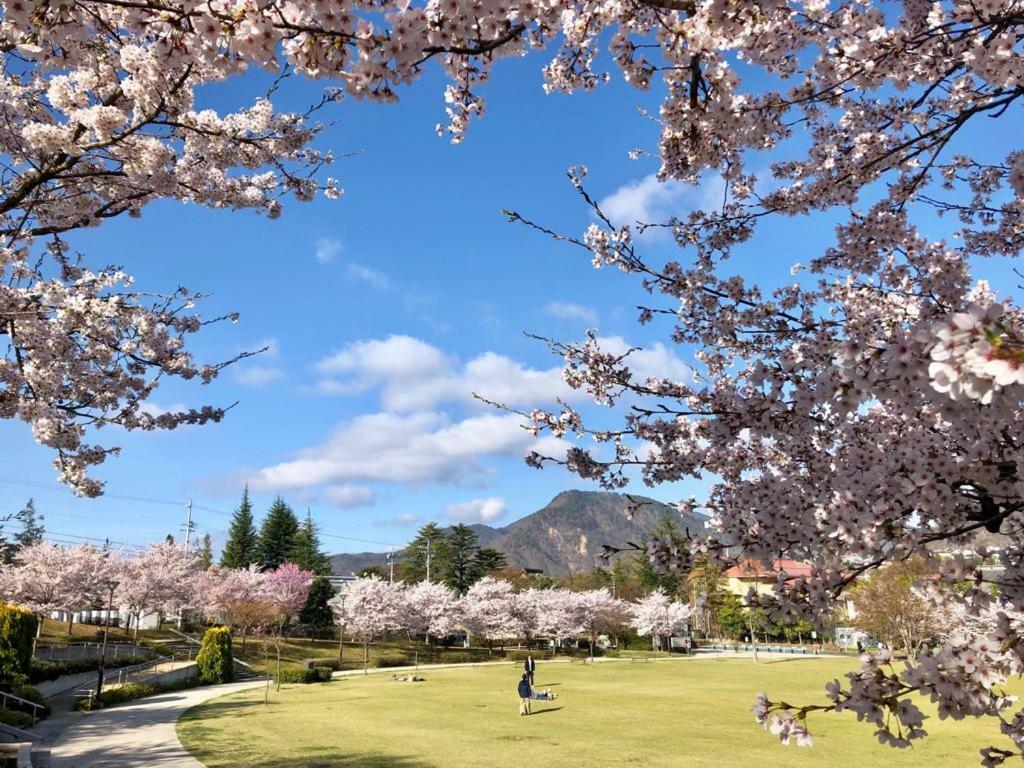 外国人専用の มิตรภาพfriendship ゲストハウス Nagano Kültér fotó