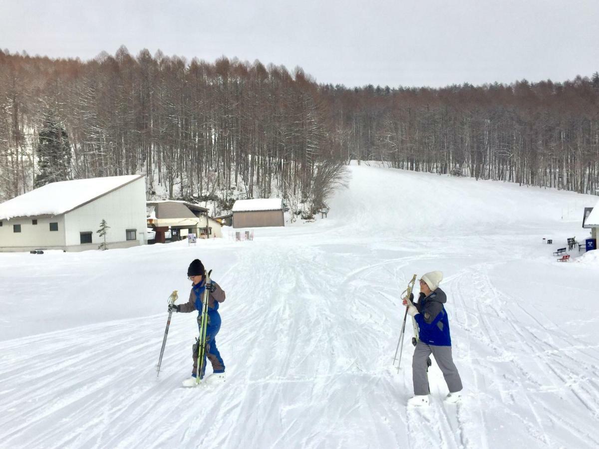 外国人専用の มิตรภาพfriendship ゲストハウス Nagano Kültér fotó